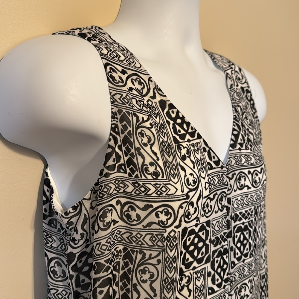 J M COLLECTION Dress. Size Small - Picture 7 of 13